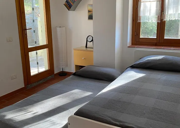 Elba Colle - Nel Ma Vicina Al Mare